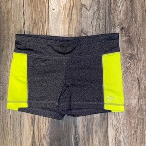 Spandex work out shorts